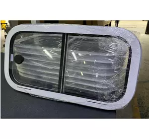 Форточка біла 276 х 555 з внутрішньою рамкою Форточка біла 276 х 555 з внутрішньою рамкою